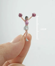 Load image into Gallery viewer, 1:64 Painted Figure Mini Model Miniature Resin Diorama Sand Cheerleading Team New