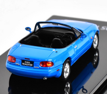 Load image into Gallery viewer, HJ 1:64 JDM Miata MX5 Eunos Roadster Racing Sports Model Diecast Metal Car