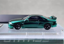 Load image into Gallery viewer, FH 1:64 Green Carbon Skyline GTR R33 Racing Sports Model Diecast Metal Car New Collection
