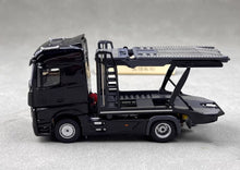Load image into Gallery viewer, 1:64 Black Benz Actros Gigaspace Semi Trailer Truck Model Diecast Metal Car