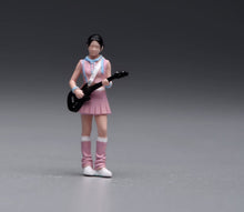 Load image into Gallery viewer, 1:64 Painted Figure Model Miniature Resin Pink Girl With Guitar Standing Lady