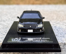 Load image into Gallery viewer, 33Dream 1:64 JDM CROWN Athlete GRS182 BBS VIP Low Model Diecast Resin Car New