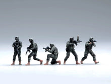 Load image into Gallery viewer, 1:64 Painted Figure Model Miniature Resin Diorama Toy Sand Commando Soldiers