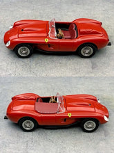 Load image into Gallery viewer, GFCC 1:64 Metallic Red 1957 250TR Testa Rossa Sport Model Diecast Metal Car