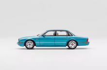 Load image into Gallery viewer, GCD 1:64 1994 XJ XJR X300 Sedan Sports Classic Model Diecast Metal Car New