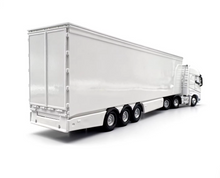 Load image into Gallery viewer, 1:76 White FH4 Refrigerated Container Truck Model Diecast Metal Car New Collection
