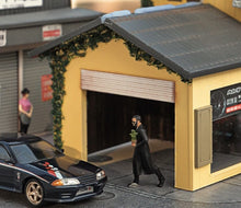 Load image into Gallery viewer, 1:64 Painted Figure Mini Model Miniature Resin Diorama Sand Suit Man Girl Toy New