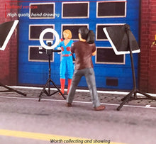 Load image into Gallery viewer, 1:64 Painted Figure Mini Model Miniature Resin Diorama News Anchor Reporter Live