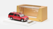 Load image into Gallery viewer, MK 1:64 2003 Red Suburban Full Size SUV Sports Model Diecast Metal Car New Collection