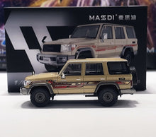 Load image into Gallery viewer, Masdi 1:64 Yellow Land Cruiser LC76 ORV SUV Sports Model Diecast Metal Car New Collection