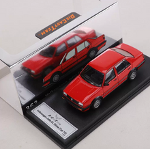 Load image into Gallery viewer, DCT 1:64 Red VW Jetta 1G Classic Sedan Sports Model Diecast Metal Car New Collection
