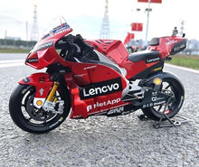 Load image into Gallery viewer, Maisto 1:6 2022 GP Desmosedici #63 Racing Model Diecast Metal Motorcycle