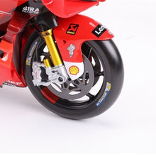 Load image into Gallery viewer, Maisto 1:6 2022 GP Desmosedici #63 Racing Model Diecast Metal Motorcycle