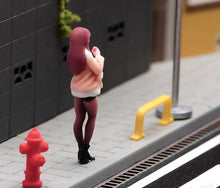 Load image into Gallery viewer, 1:64 Painted Figure Model Miniature Resin Diorama Toy Sand Red Hair Girl Stand