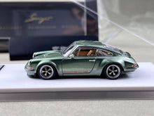 Load image into Gallery viewer, Zincit 1:64 Green 911 964 Singer Coupe Sports Model Diecast Metal Car New Collection