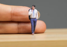 Load image into Gallery viewer, 1:64 Painted Figure Model Miniature Resin Diorama Sand Blue Suite Man Cool Guy