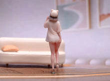 Load image into Gallery viewer, 1:64 Painted Figure Model Miniature Resin Diorama Toy Sand Kitten Girl Pretty