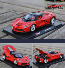 Load image into Gallery viewer, Bburago 1:24 Red Laferrari Racing Sports Model Toy Diecast Metal Car BN