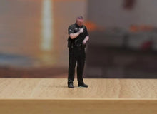 Load image into Gallery viewer, 1:24 Painted Figure Model Miniature Resin Diorama Sand Policeman Poiice Standing