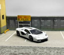 Load image into Gallery viewer, MINIGT 1:64 Countach LPI800-4 Racing Sports Model Diecast Metal Car #567