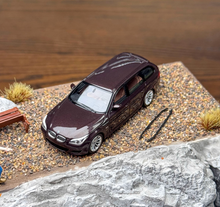 Load image into Gallery viewer, King 1:64 Brown M5 E61 Touring Wagon Sports Model Diecast Metal Car New Collection