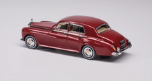 Load image into Gallery viewer, GFCC 1:64 Red 1965 Silver Cloud III Luxury Model Diecast Metal Car New