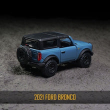 Load image into Gallery viewer, Bburago 1:64 2021 Ford Bronco SUV ORV Sports Model Diecast Metal Car New Collection