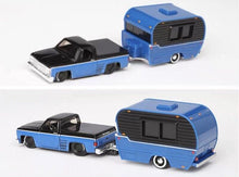 Load image into Gallery viewer, Maisto 1:64 1987 Chevy 1500 Pickup Traveler Trailer Tow & Go Model Metal Car