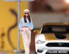 Load image into Gallery viewer, 1:64 Painted Figure Model Miniature Resin Diorama Sand Beret Hat Girl Lady Chill