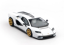 Load image into Gallery viewer, Poprace 1:64 White LPi800-4 Countach Racing Sports Model Diecast Metal Car New Collection
