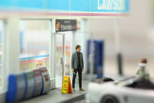 Load image into Gallery viewer, 1:64 Painted Figure Mini Model Miniature Resin Diorama Sand Suit Man Newspaper
