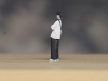 Load image into Gallery viewer, 1:64 Painted Figure Model Miniature Resin Diorama Sand Crossed Arm Boy Man Stand