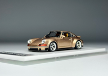 Load image into Gallery viewer, Zincit 1:64 Champagne 911 964 singer DLS Sports Model Diecast Metal Car New Collection