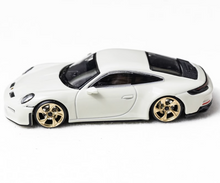 Load image into Gallery viewer, DM 1:64 White 911 GT3 Sports Model Diecast Metal Car New Collection