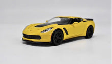 Load image into Gallery viewer, Maisto 1:24 2015 Yellow Z06 Racing Sports Model Toy Diecast Metal Car BN