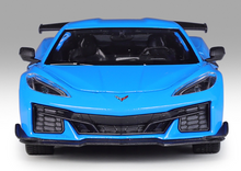Load image into Gallery viewer, WELLY 1:24 2023 Corvette Z06 Muscle Racing Sports Model Diecast Metal Car New