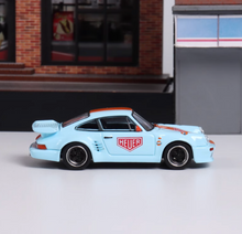 Load image into Gallery viewer, Master 1:64 HEC 911 930 Turbo Black Bird Sports Model Diecast Metal Car