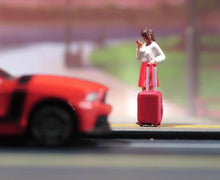 Load image into Gallery viewer, 1:64 Painted Figure Model Miniature Resin Diorama Sand Street Boy Girl Youngster Collection