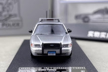 Load image into Gallery viewer, Rollin 1:64 CSP Connecticut Police CROWN VICTORIA CV Model Diecast Metal Car