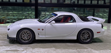 Load image into Gallery viewer, Polar Master 1:18 White RX7 FD Spirit R Engine Sport Model Diecast Metal Car