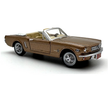 Load image into Gallery viewer, 1:87 1965 Mustang Convertible Muscle Classic Sport Model Diecast Metal Car New Collection