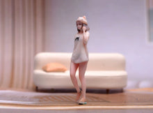 Load image into Gallery viewer, 1:64 Painted Figure Model Miniature Resin Diorama Toy Sand Kitten Girl Pretty