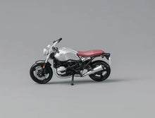 Load image into Gallery viewer, CM 1:64 Silver R nineT Man Figure Sports Model Diecast Metal Motorcycle New