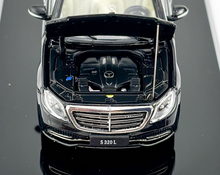 Load image into Gallery viewer, Glory 1:64 Black S320L W222 Sedan Sports Model Diecast Metal Car New Collection
