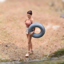 Load image into Gallery viewer, 1:24 Painted Figure Model Miniature Resin Diorama Sand Swimming Suit Lady