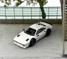 Load image into Gallery viewer, Inno 1:64 White 308 GTB LBWK Coupe Racing Sports Model Diecast Metal Car New Collection