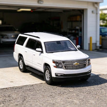 Load image into Gallery viewer, 1:64 596 White Suburban Full Sized SUV Model Diecast Metal Car New Collection
