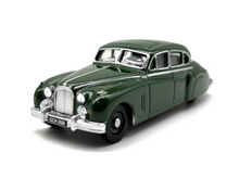 Load image into Gallery viewer, 1:76 Green MKVII Racing Sports Vintage Classic Model Diecast Metal Car