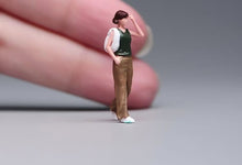 Load image into Gallery viewer, 1:64 Painted Figure Model Miniature Resin Diorama Sand Casual Trendy Girl Lady A