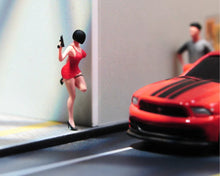 Load image into Gallery viewer, 1:64 Painted Figure Model Miniature Resin Diorama Toy Sand Hot Sexy Killer Lady